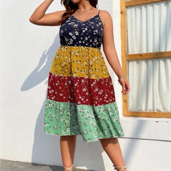 Boho Plus Size Floral Print Colorblock Tiered Cami Dress - Picture 5 of 7
